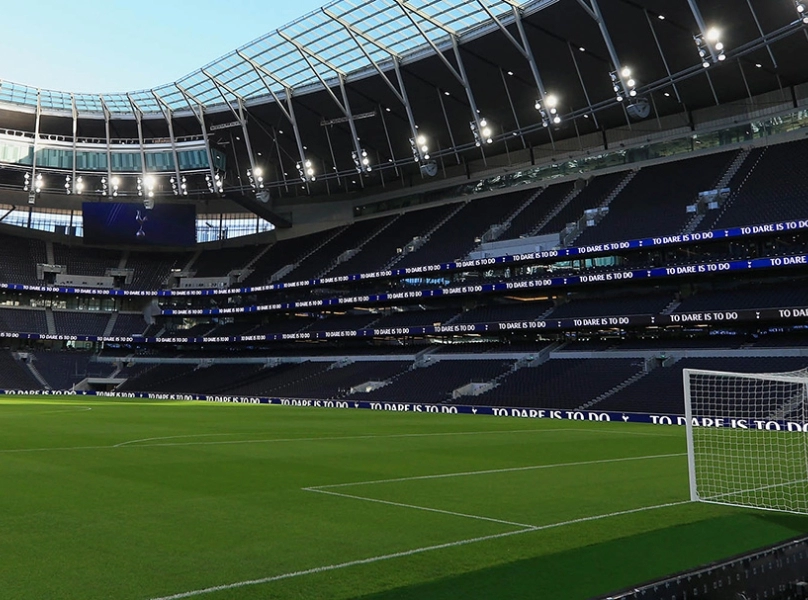 LED Perimeters control at Tottenham Spurs